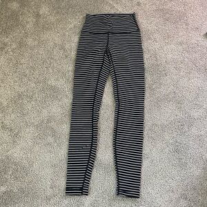 Lululemon Striped Wunder Unders Size 4